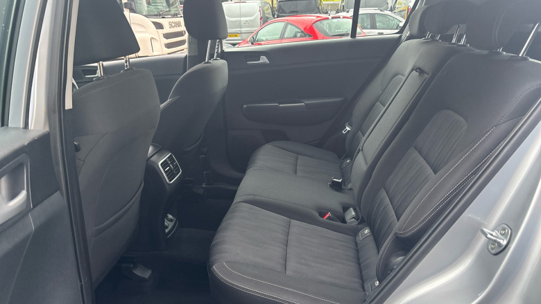 Kia Sportage 1.6 GDi ISG 1 5dr Petrol Estate